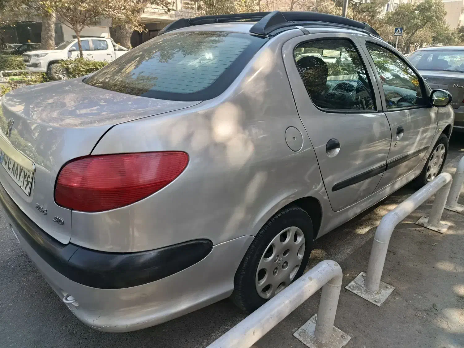 پژو ۲۰۶ صندوق دار v8 - 1389