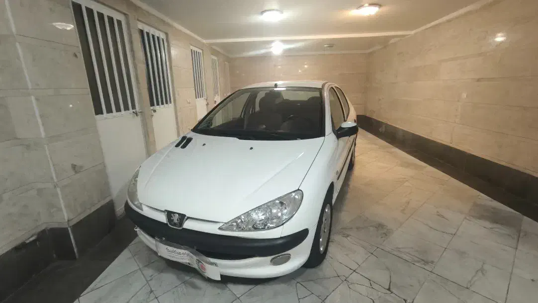 پژو ۲۰۶ صندوق دار v8 - 1398