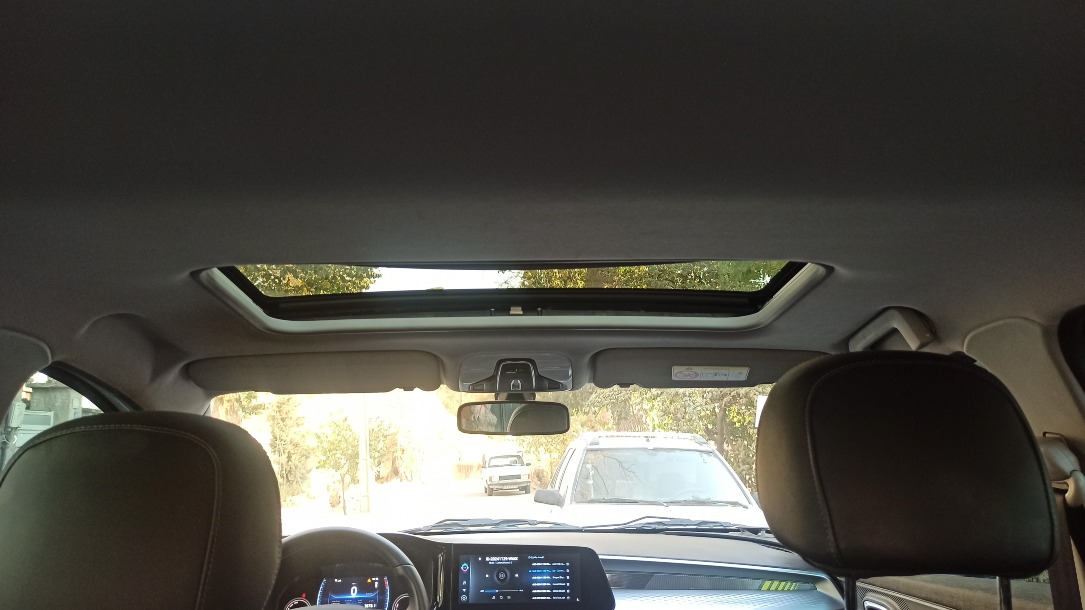 ام وی ام X33 کراس اتوماتیک - 1402