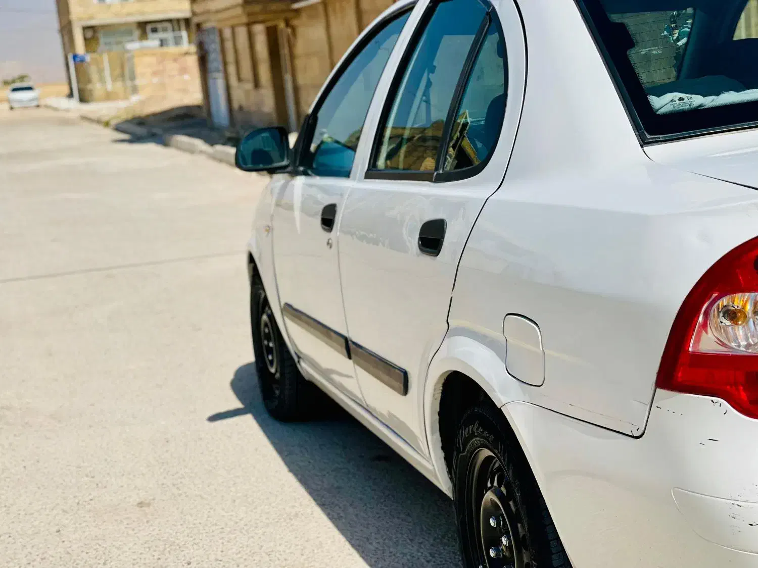 تیبا صندوق دار EX - 1390