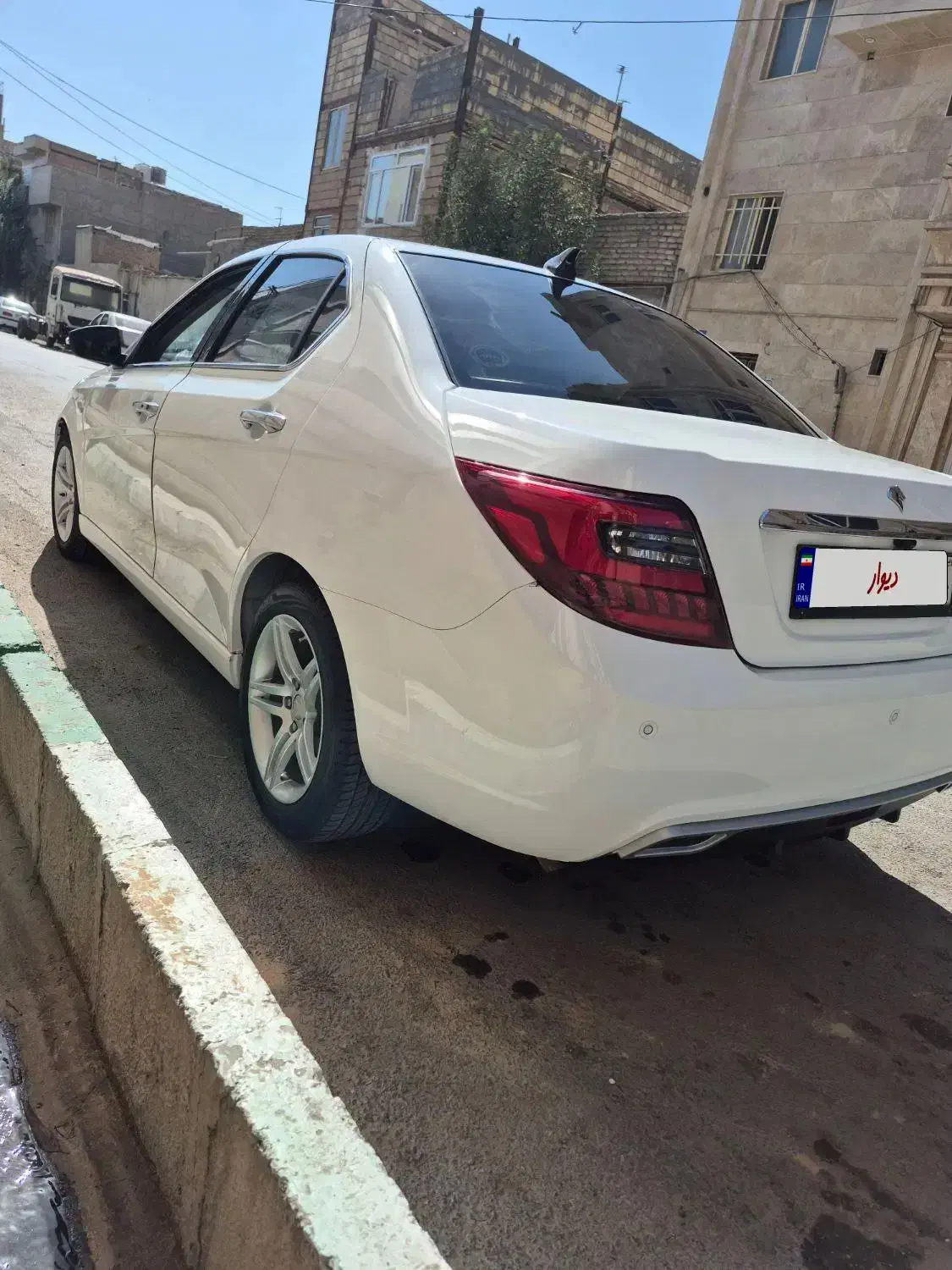 دنا پلاس توربو اتوماتیک - 1403