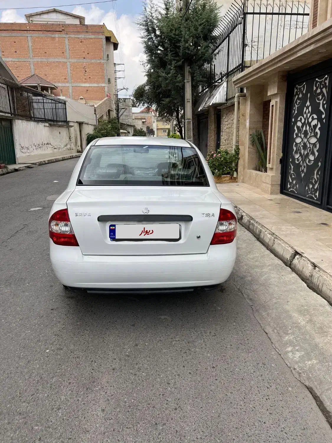 تیبا صندوق دار SX - 1400
