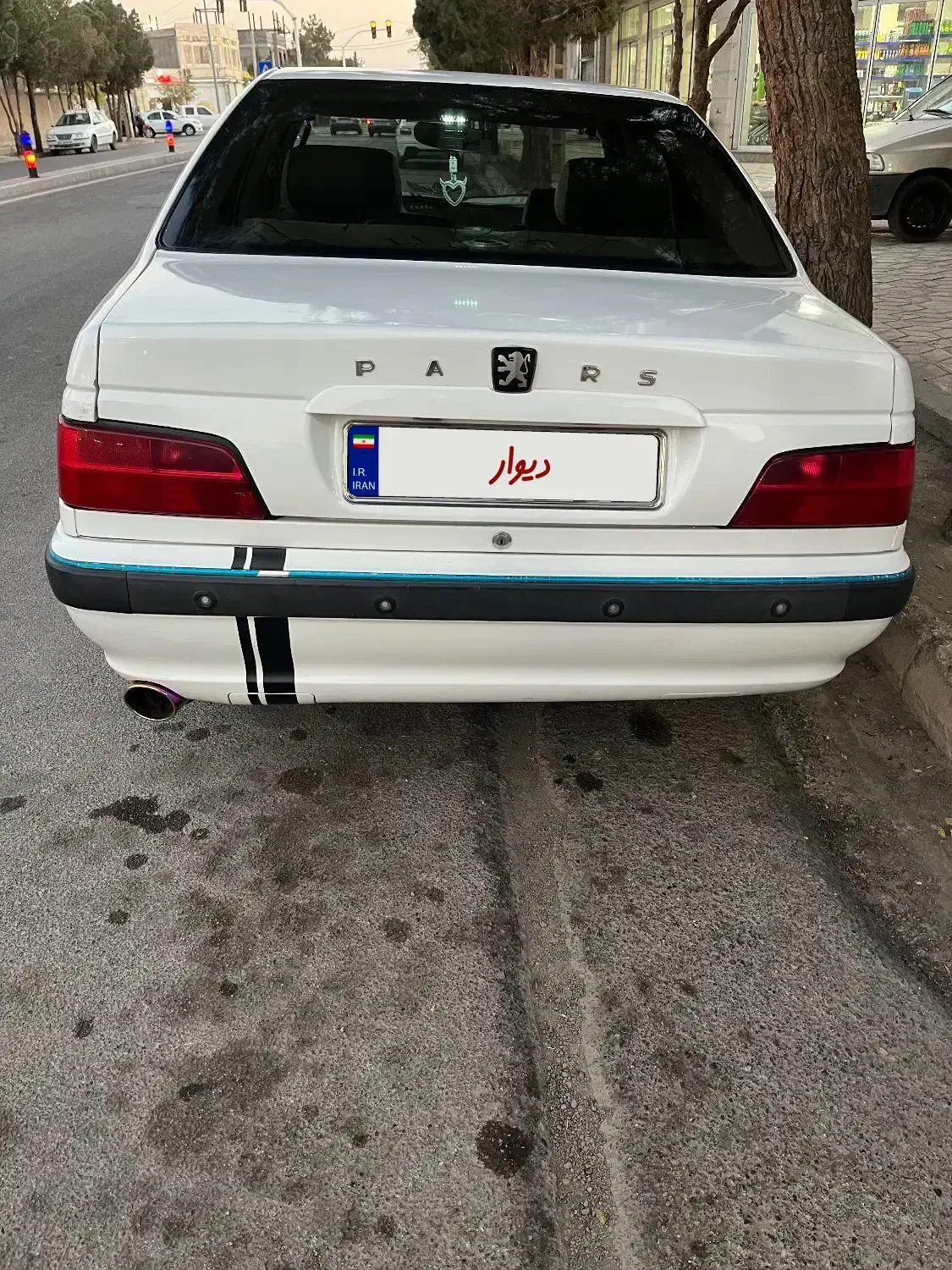 پژو پارس سال - 1390