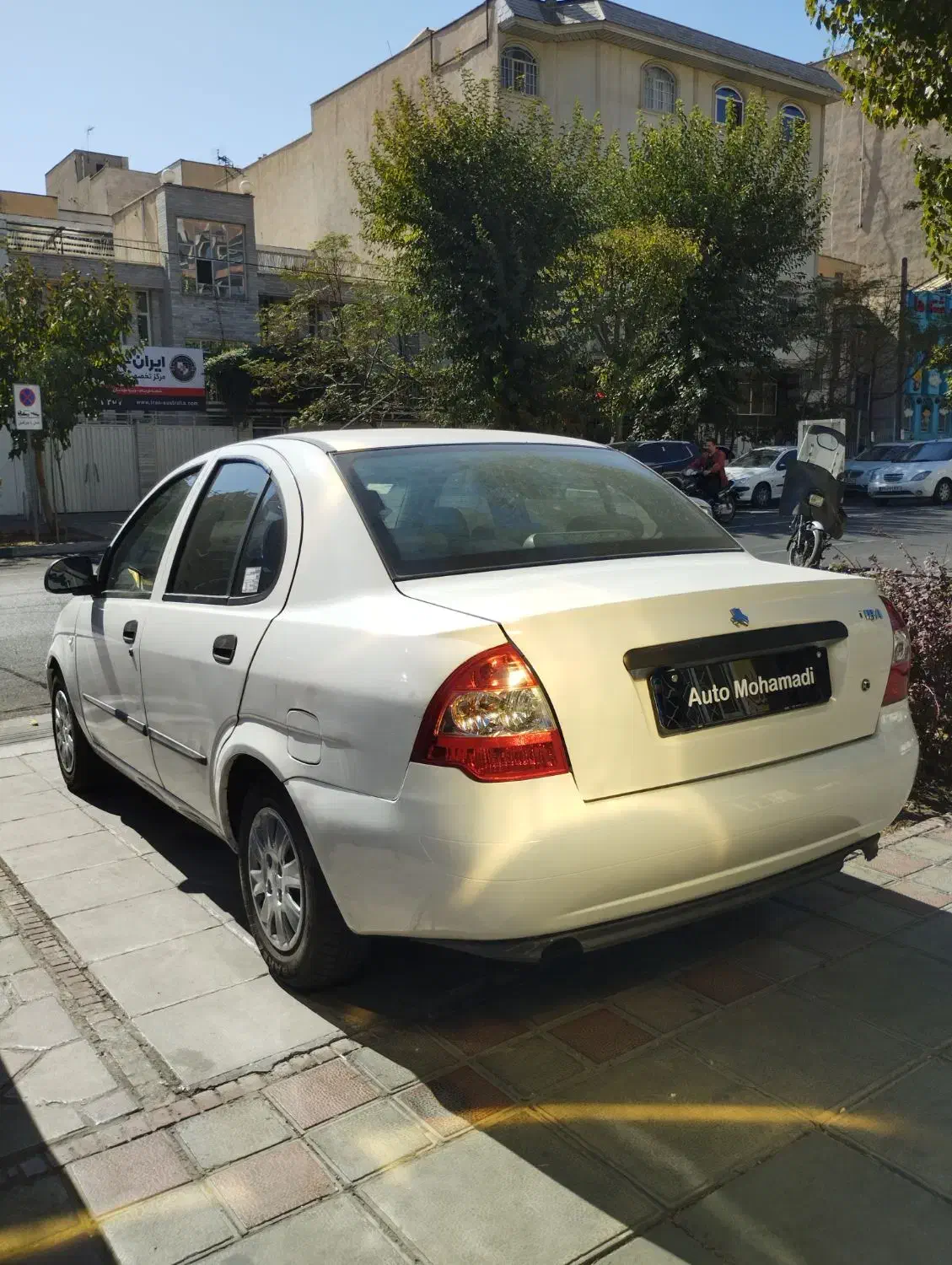 تیبا صندوق دار SX - 1400