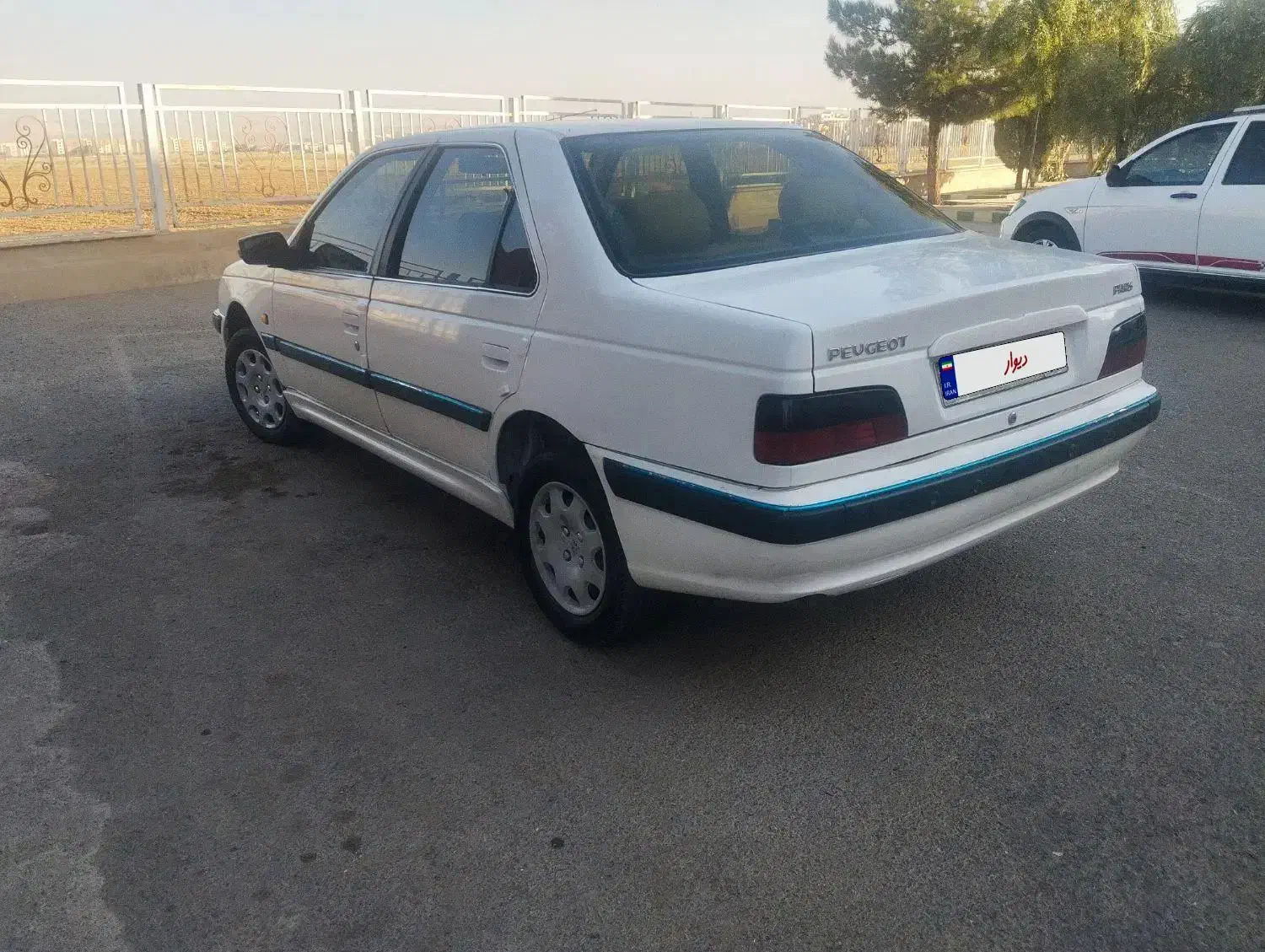 پژو پارس سال - 1392