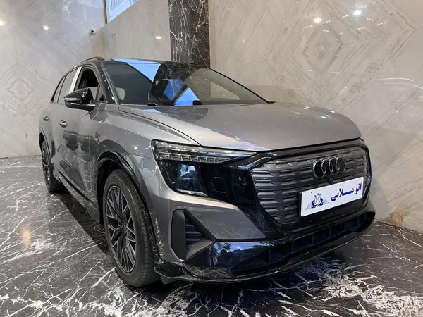 آئودی الکتریکی Q5 ۴۰ - 2024