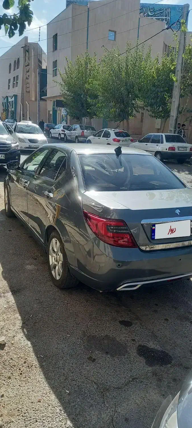 دنا پلاس توربو 6 دنده - 1403
