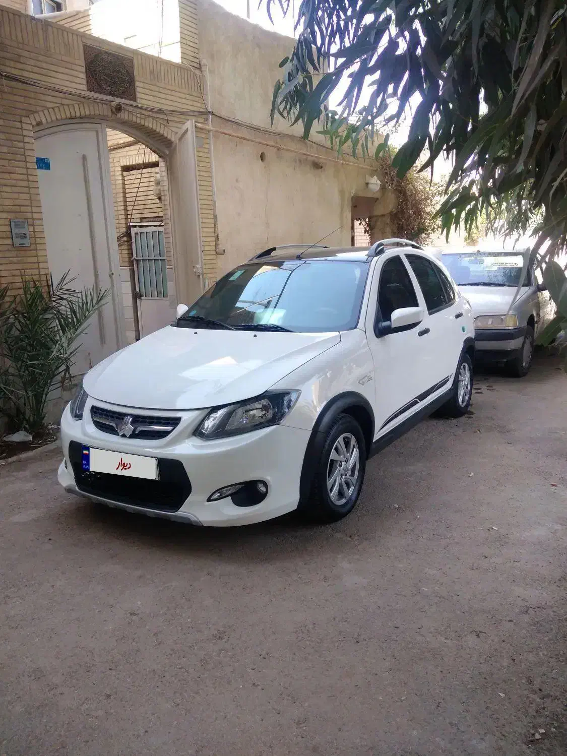 کوییک R دنده‌ای - 1402