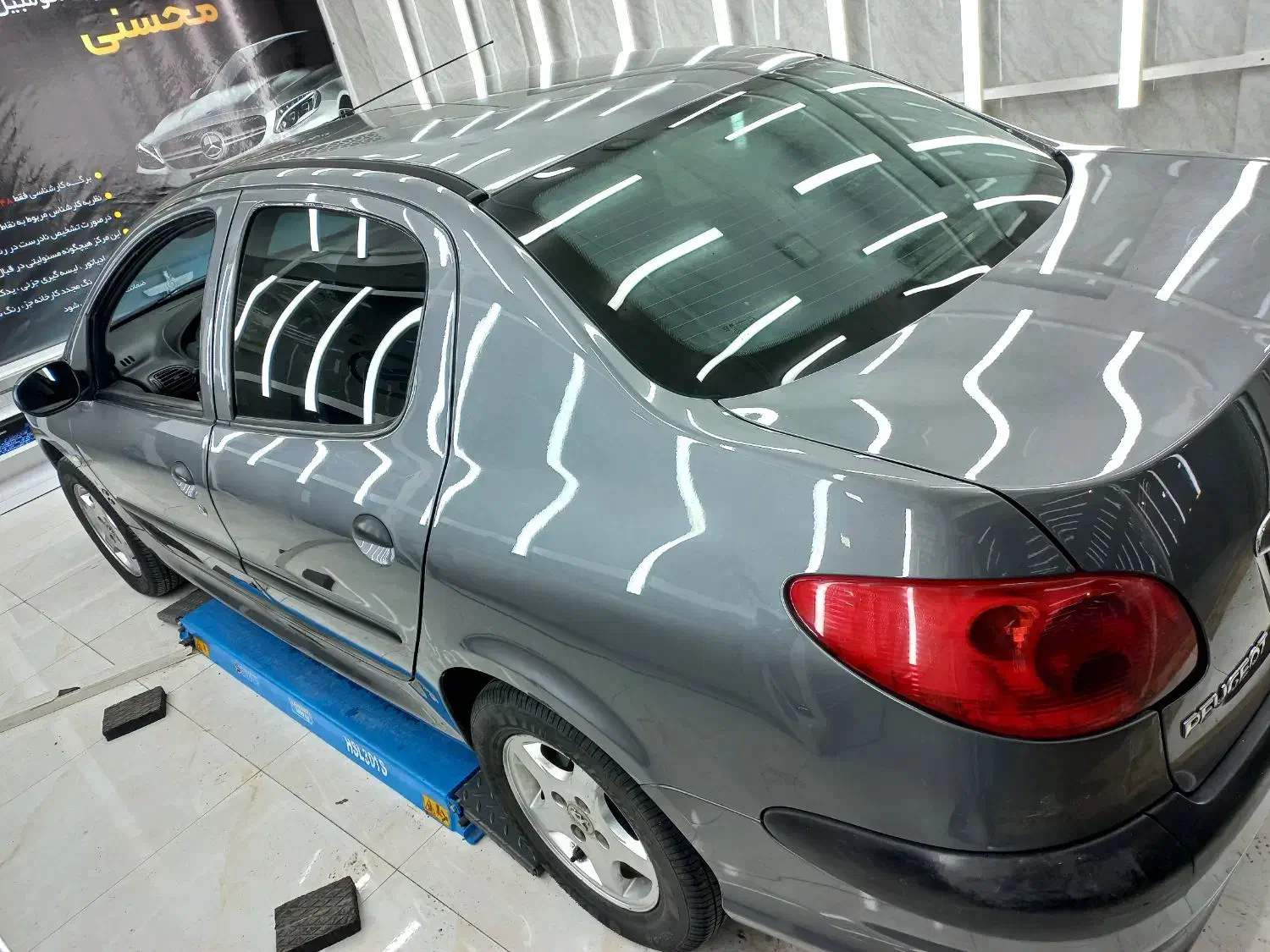 پژو ۲۰۶ صندوق دار v8 - 1394