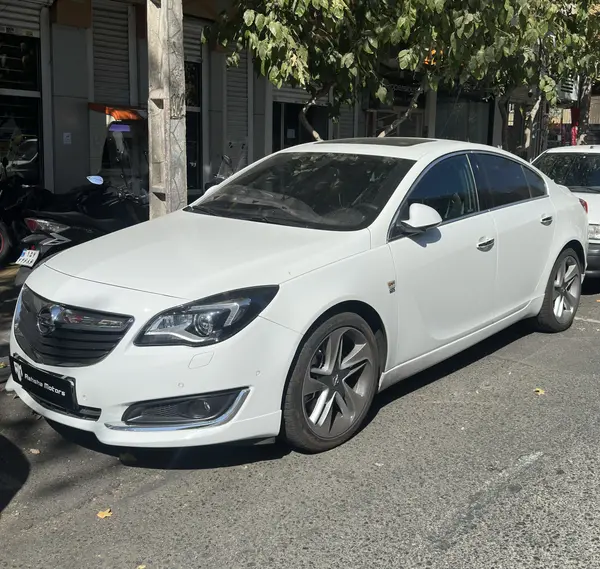 خودرو اپل، اینسیگنیا آگهی ann_20817818