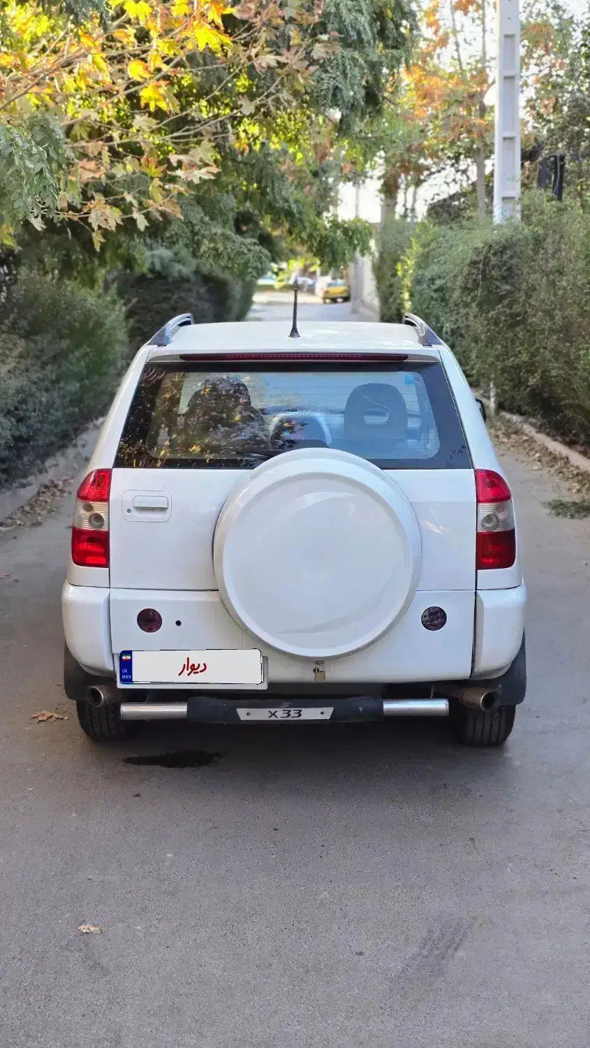 ام وی ام X33 دنده‌ای ساده - 1391