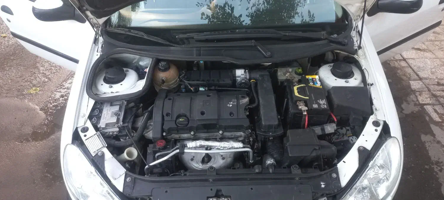 پژو ۲۰۶ صندوق دار v8 - 1390