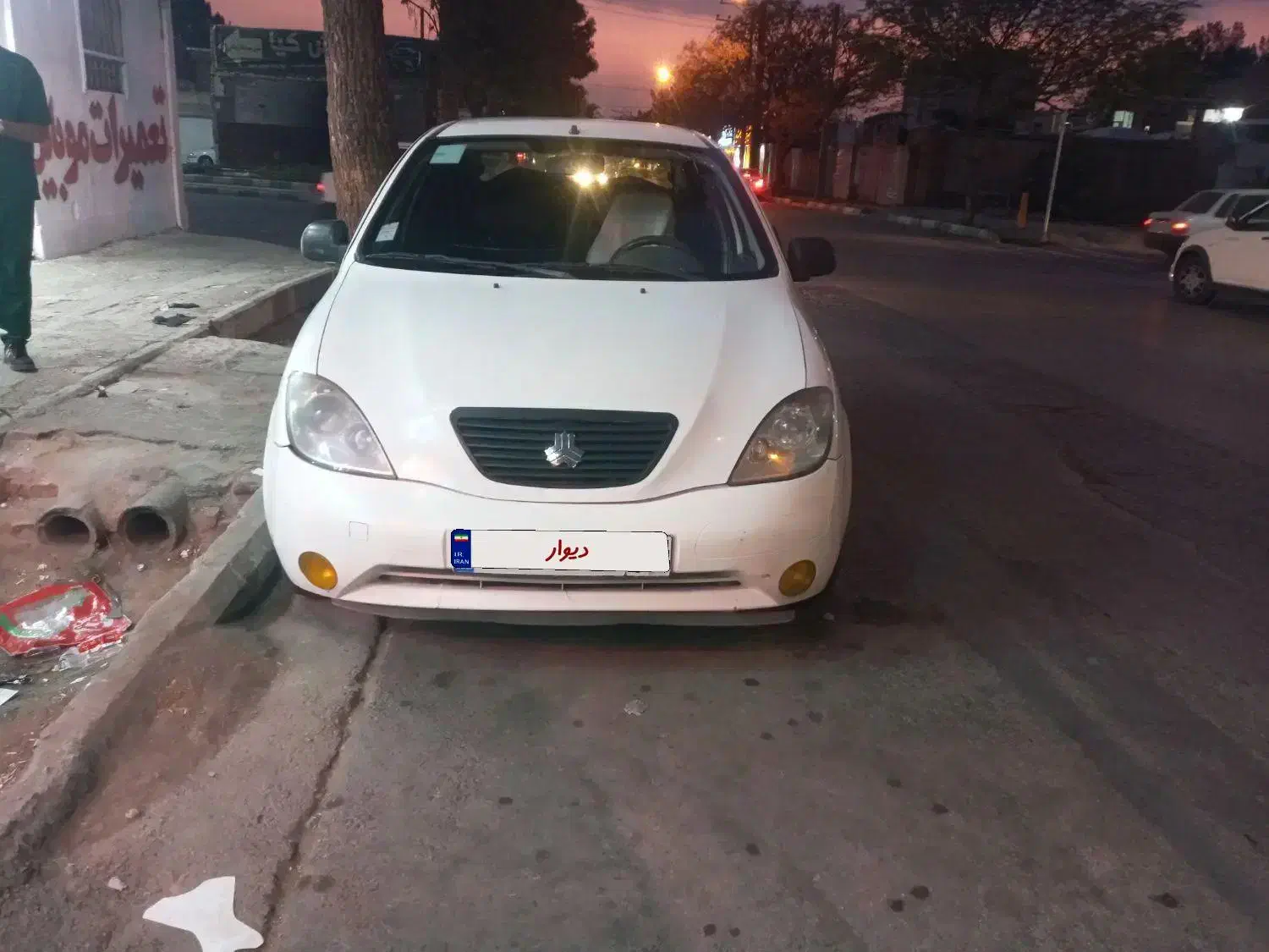 تیبا صندوق دار EX - 1394