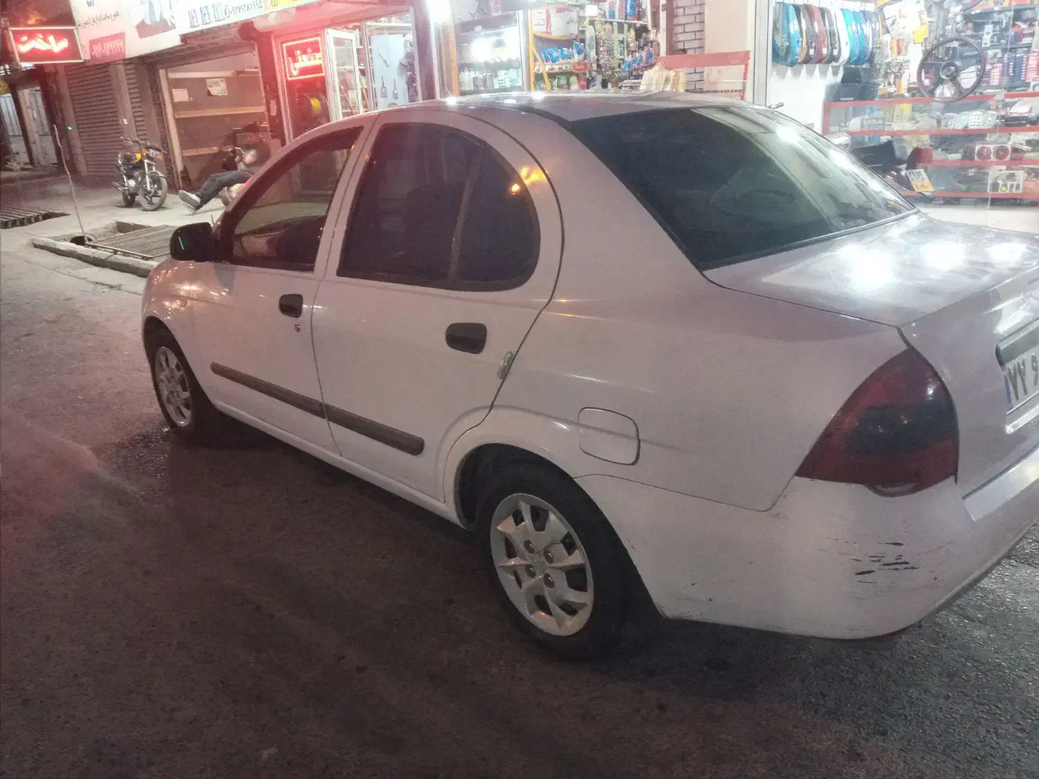 تیبا صندوق دار EX - 1394