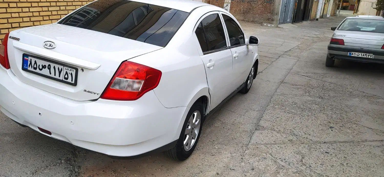 ام وی ام 550 اتوماتیک - 1396