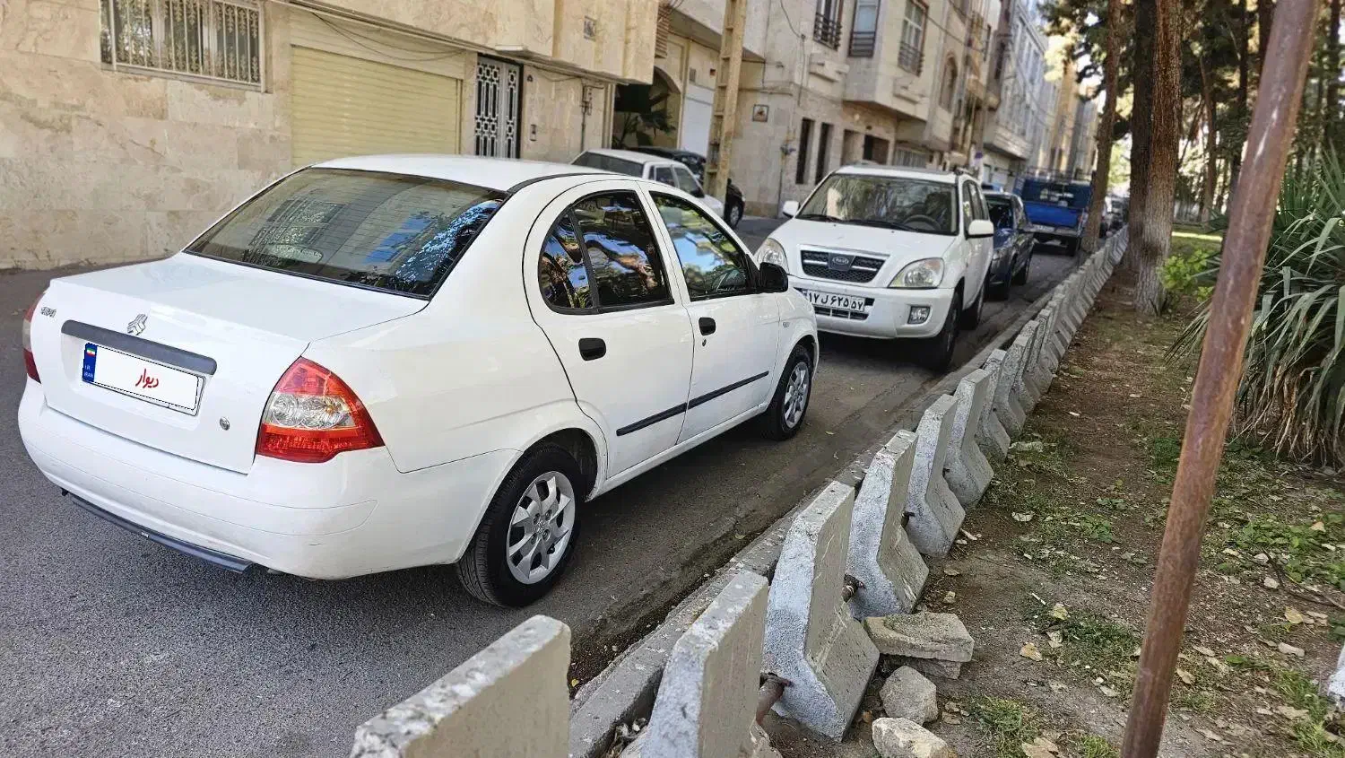 تیبا صندوق دار SX - 1395