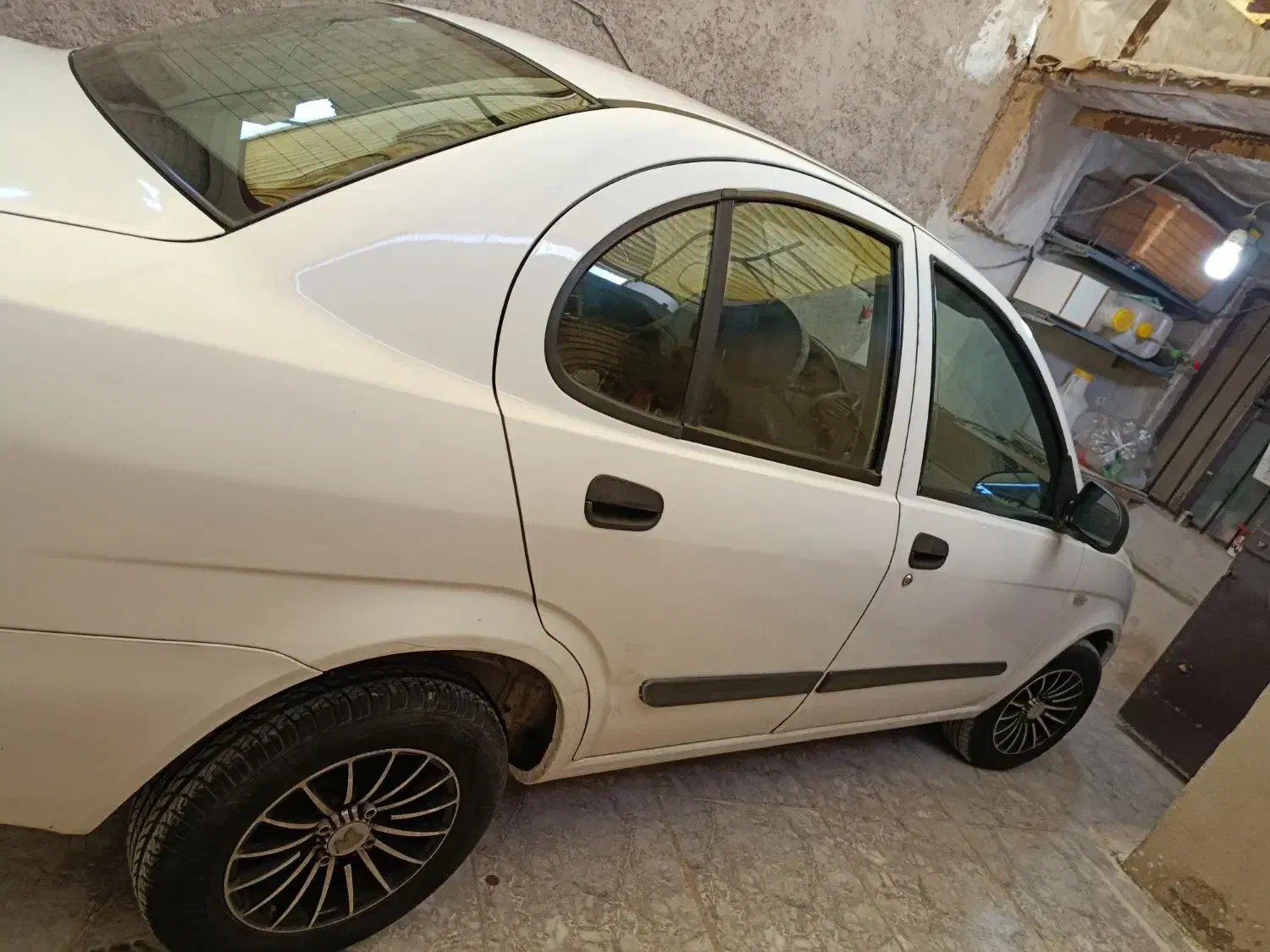 تیبا صندوق دار LX - 1394