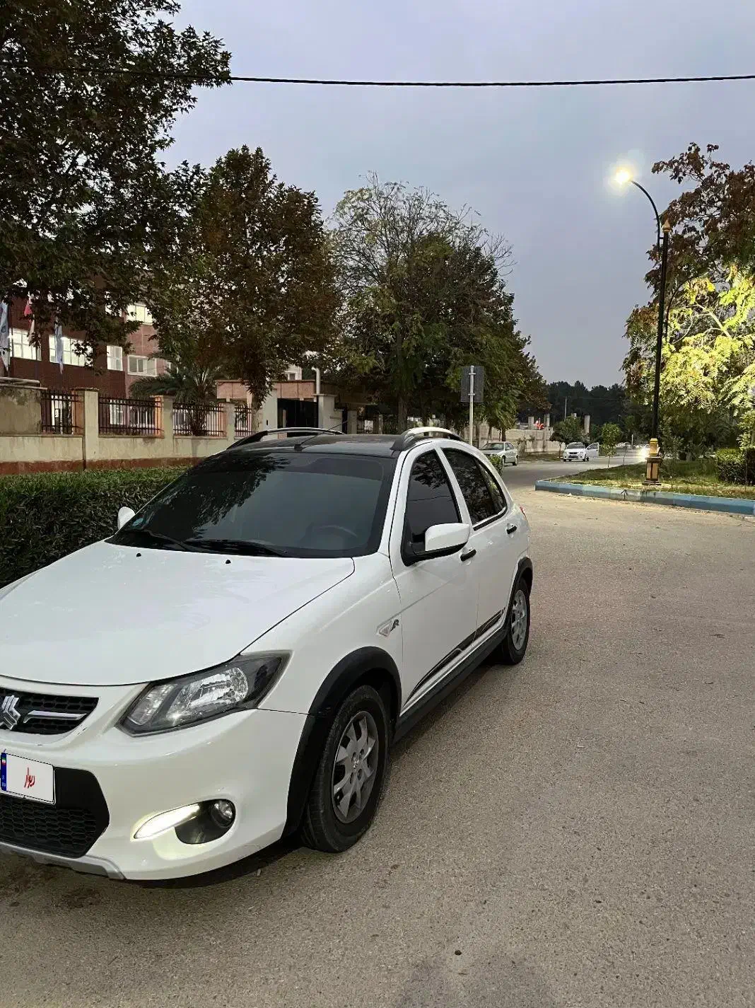 کوییک R دنده‌ای - 1402