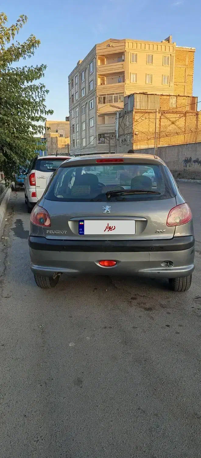 پژو 206 تیپ 2 - 1395