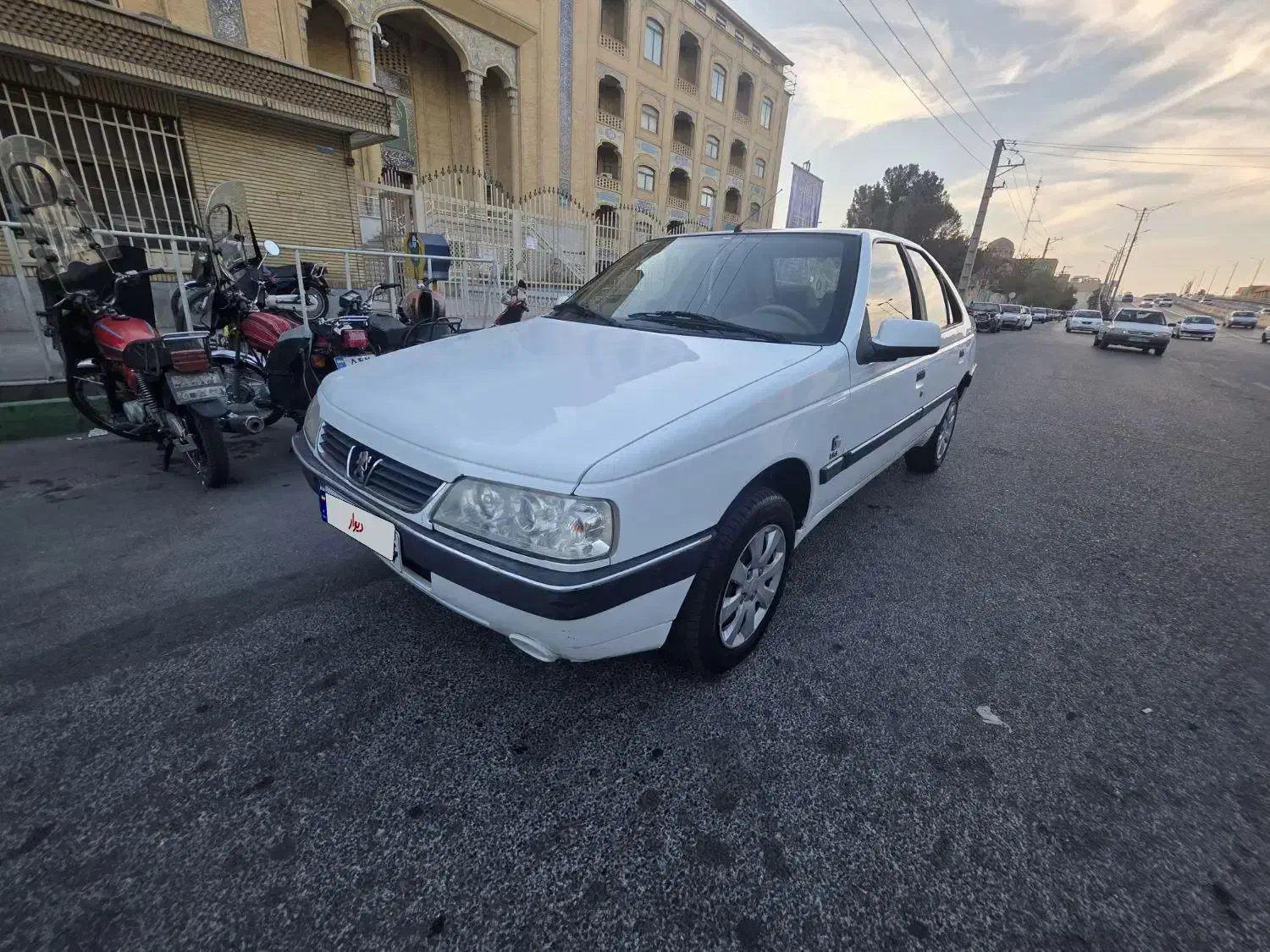 پژو 405 SLX بنزینی TU5 - 1395