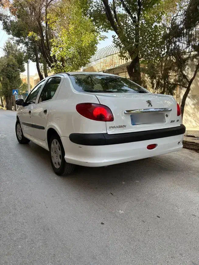 خودرو پژو، ۲۰۶ صندوق دار آگهی ann_20819194