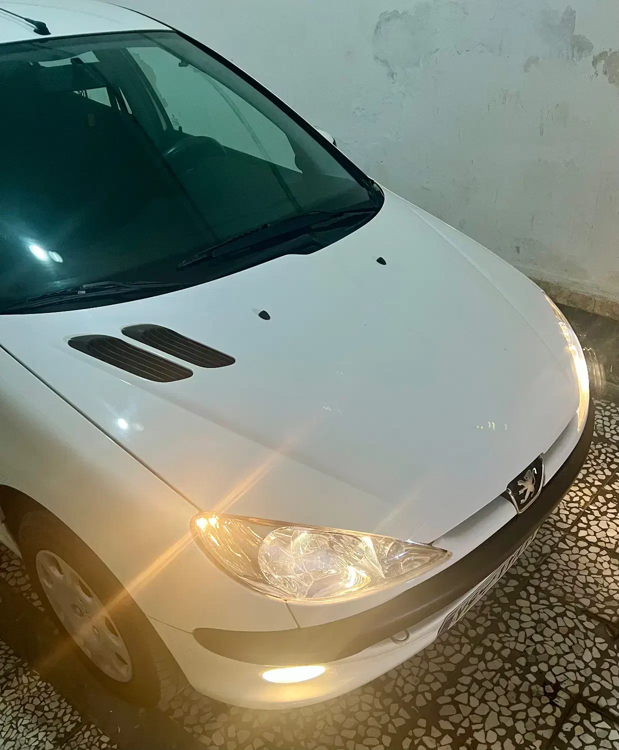 پژو ۲۰۶ صندوق دار v8 - 1399