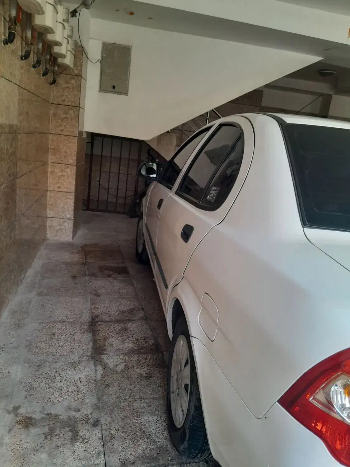 تیبا صندوق دار SX - 1400