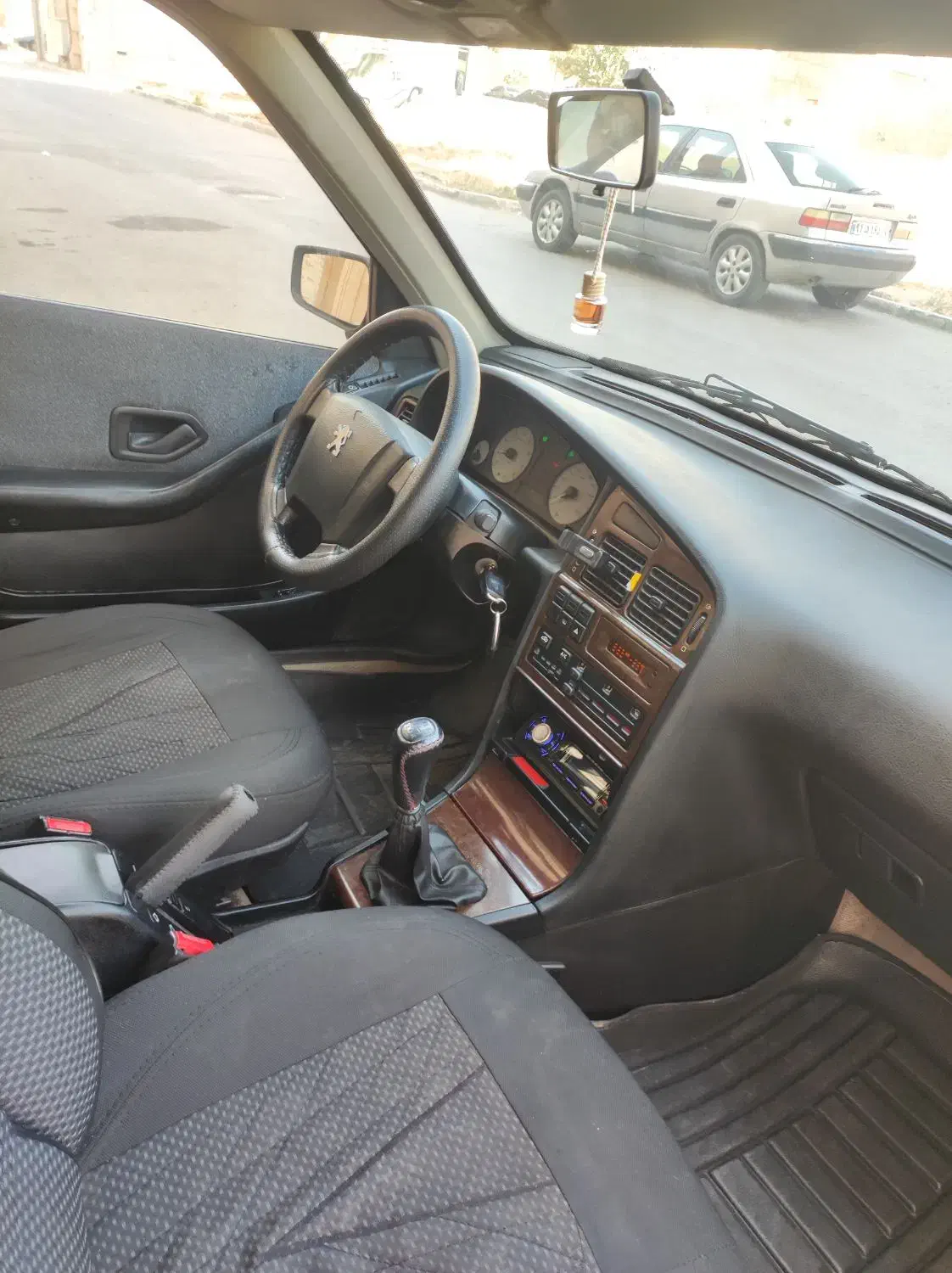 پژو پارس XU7ساده - 1390