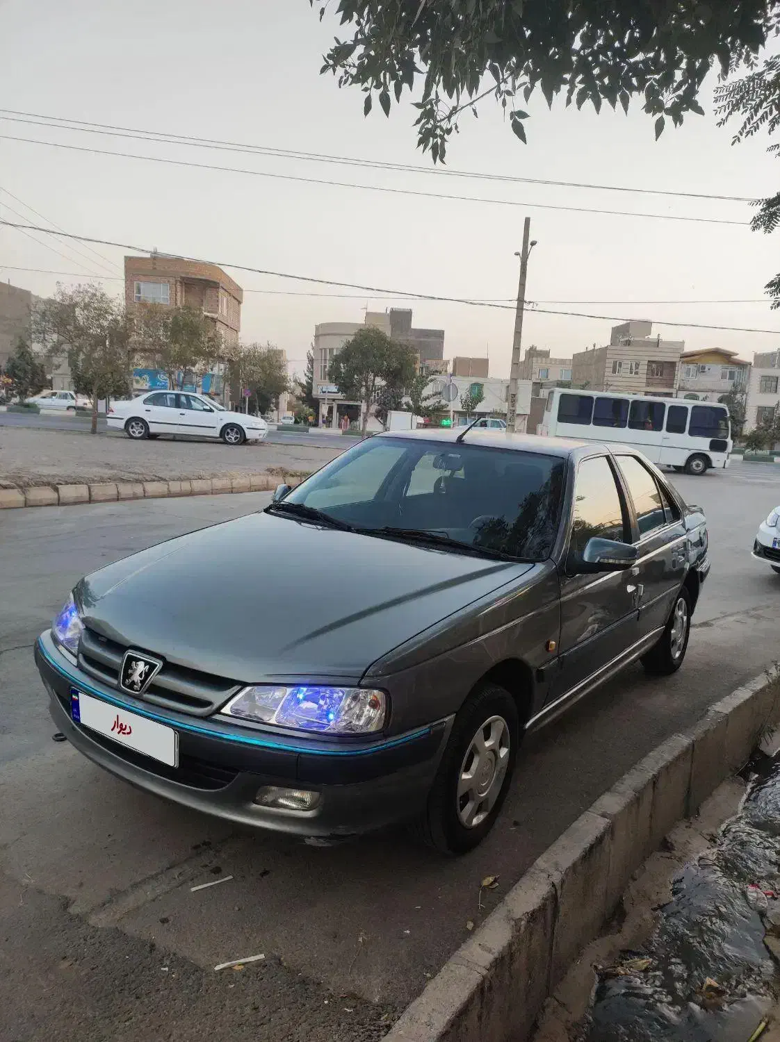 پژو پارس XU7ساده - 1390