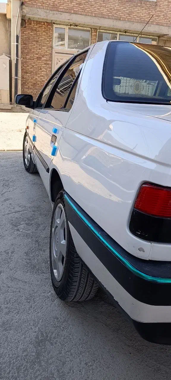 پژو 405 بنزینی GLX - TU5 - 1390