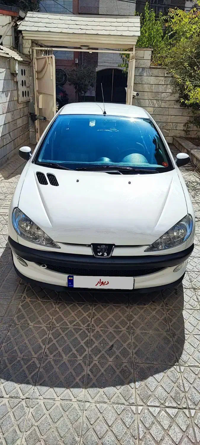 خودرو پژو، ۲۰۶ صندوق دار آگهی ann_20820597