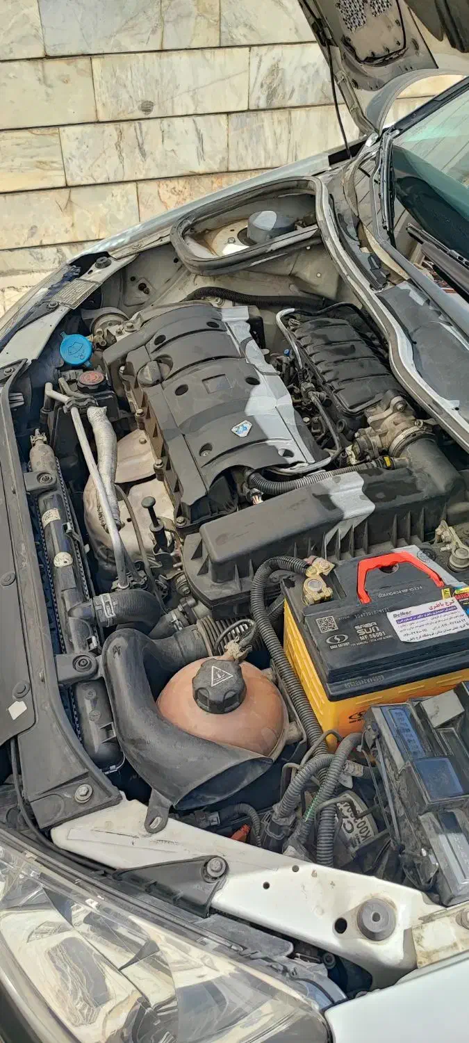 پژو ۲۰۶ صندوق دار v8 - 1393