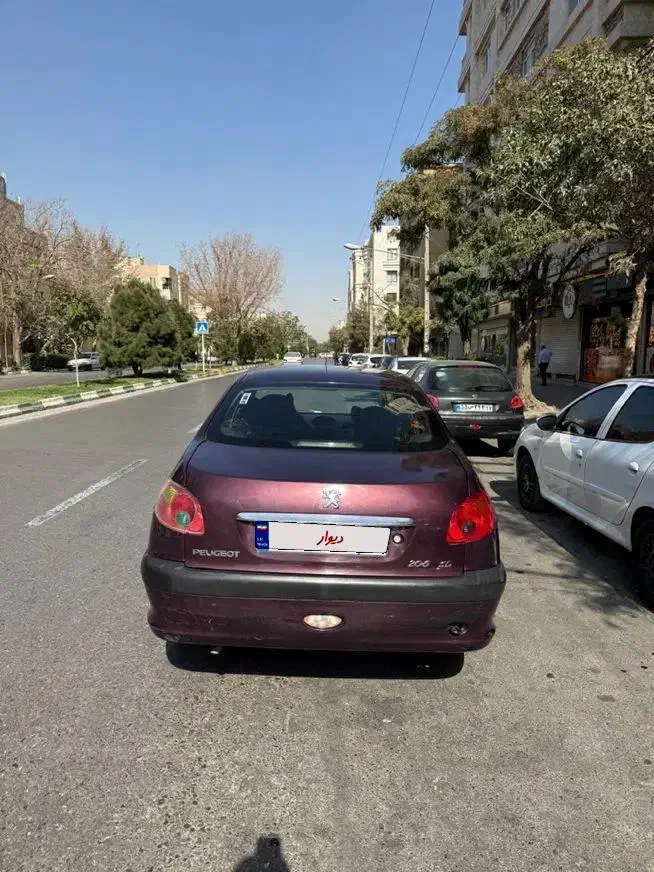 پژو ۲۰۶ صندوق دار v2 - 1390