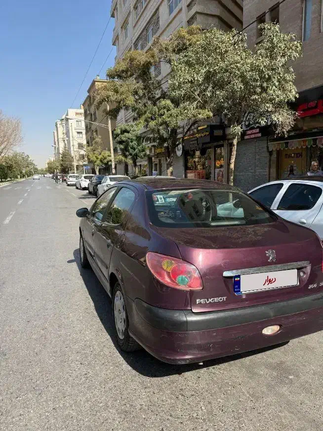 پژو ۲۰۶ صندوق دار v2 - 1390