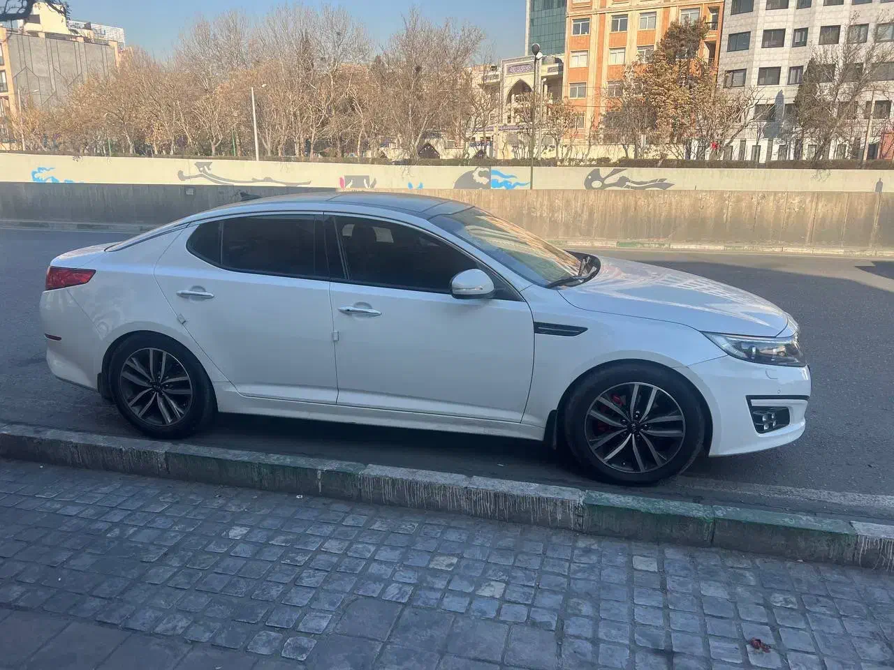کیا اپتیما فول TF - 2014