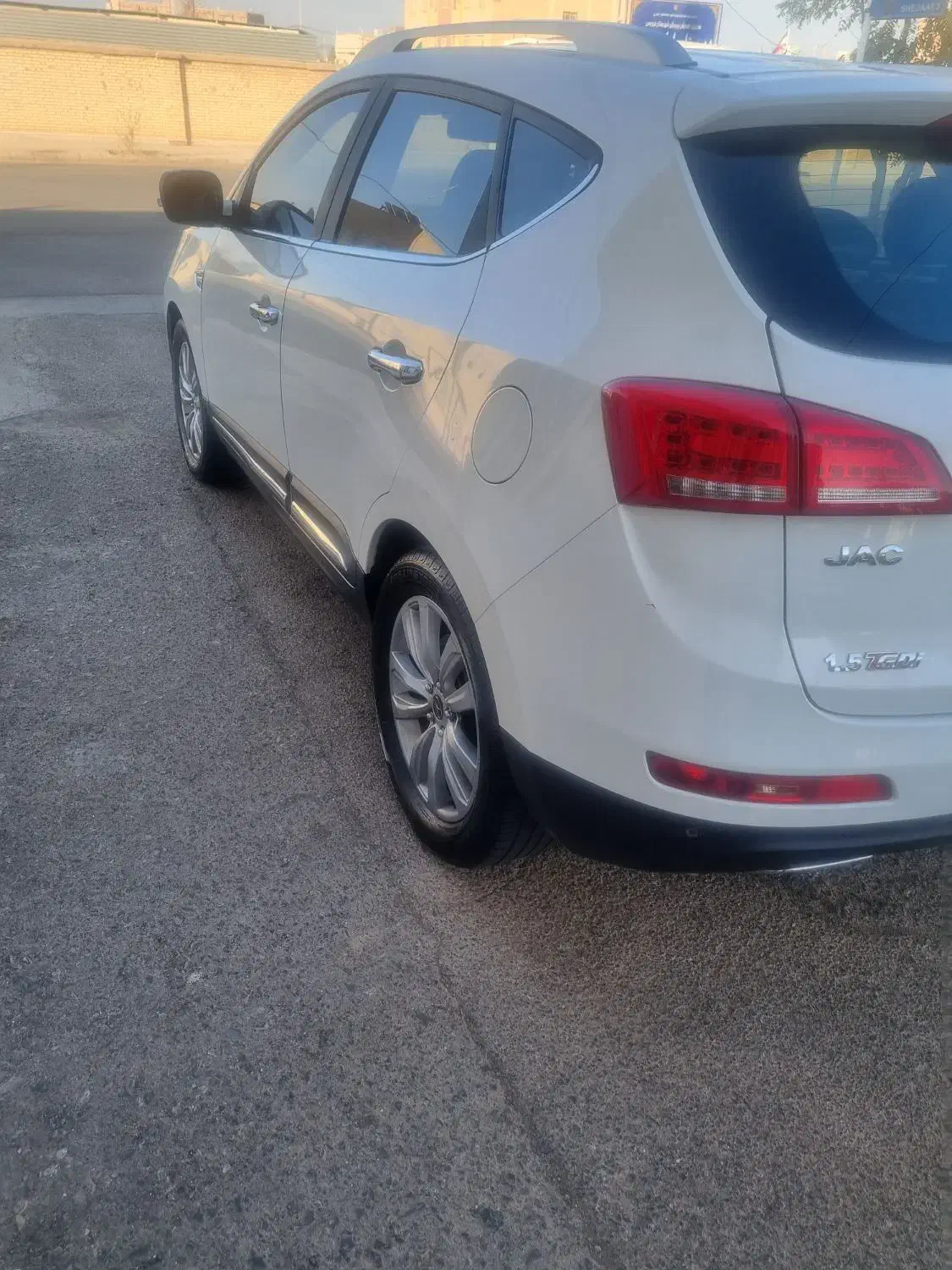 جک S5 اتوماتیک - 1402