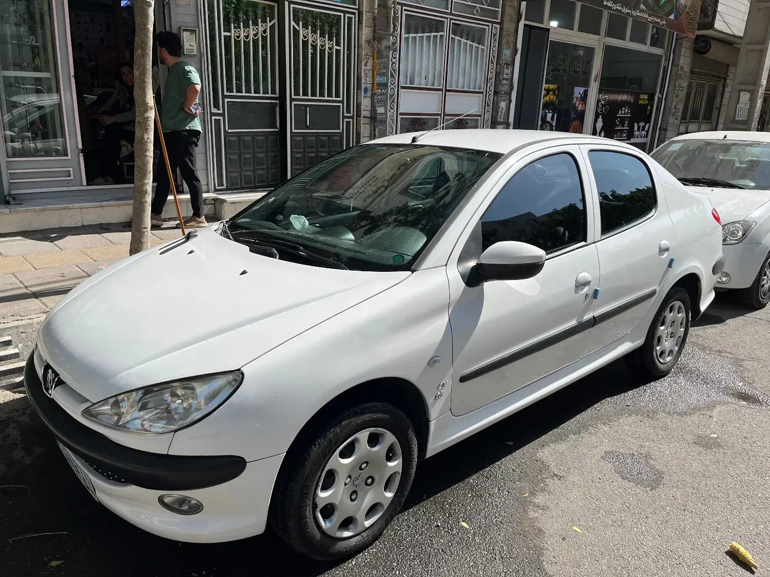پژو ۲۰۶ صندوق دار v8 - 1396