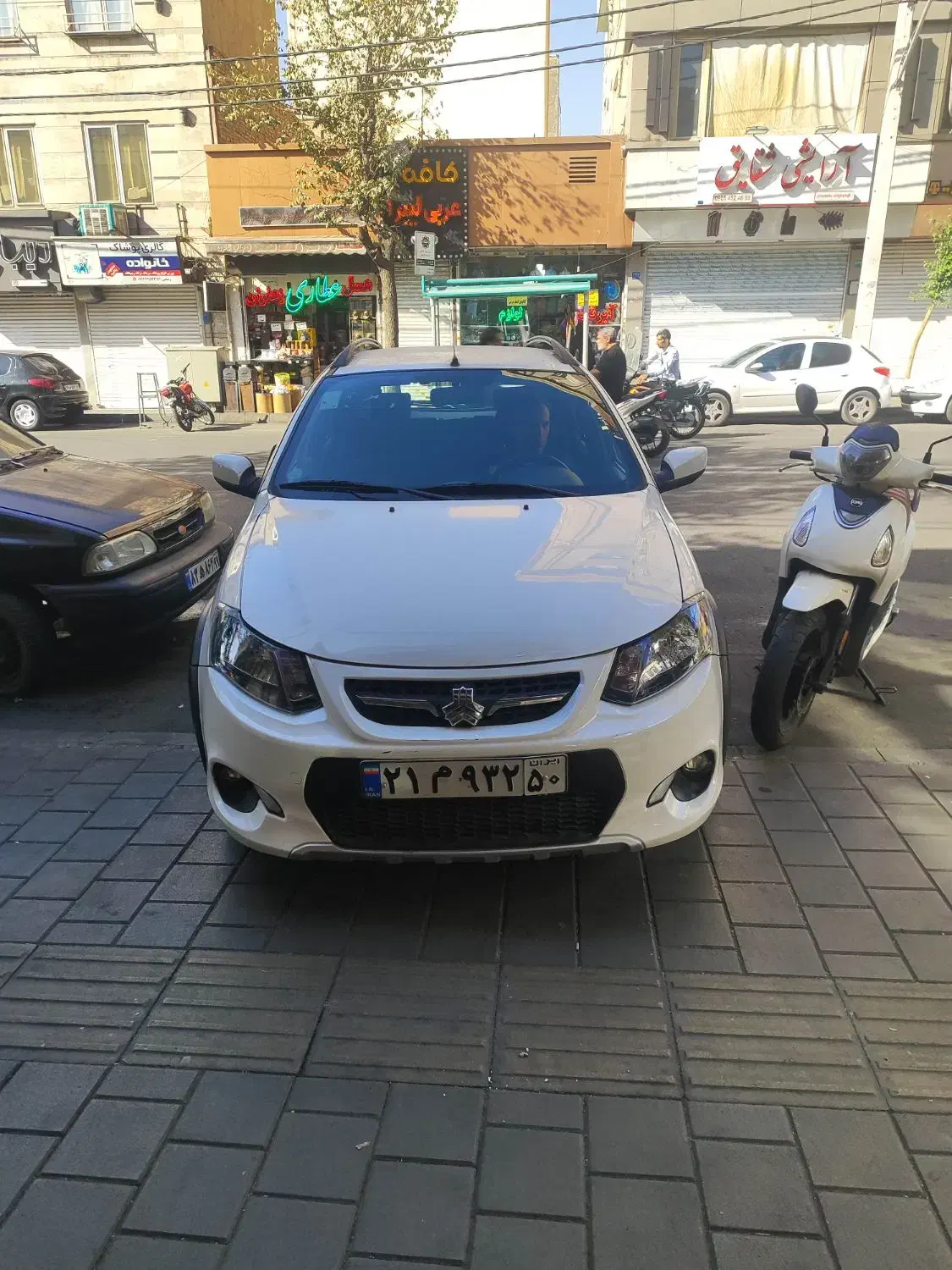 خودرو کوییک، معمولی آگهی ann_20823877