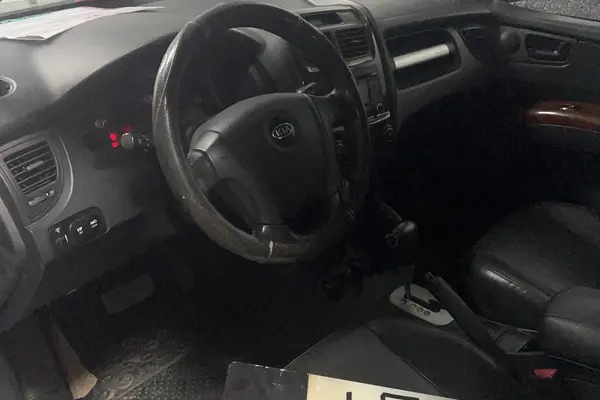کیا اسپورتیج 6 سیلندر 2700cc - 2010