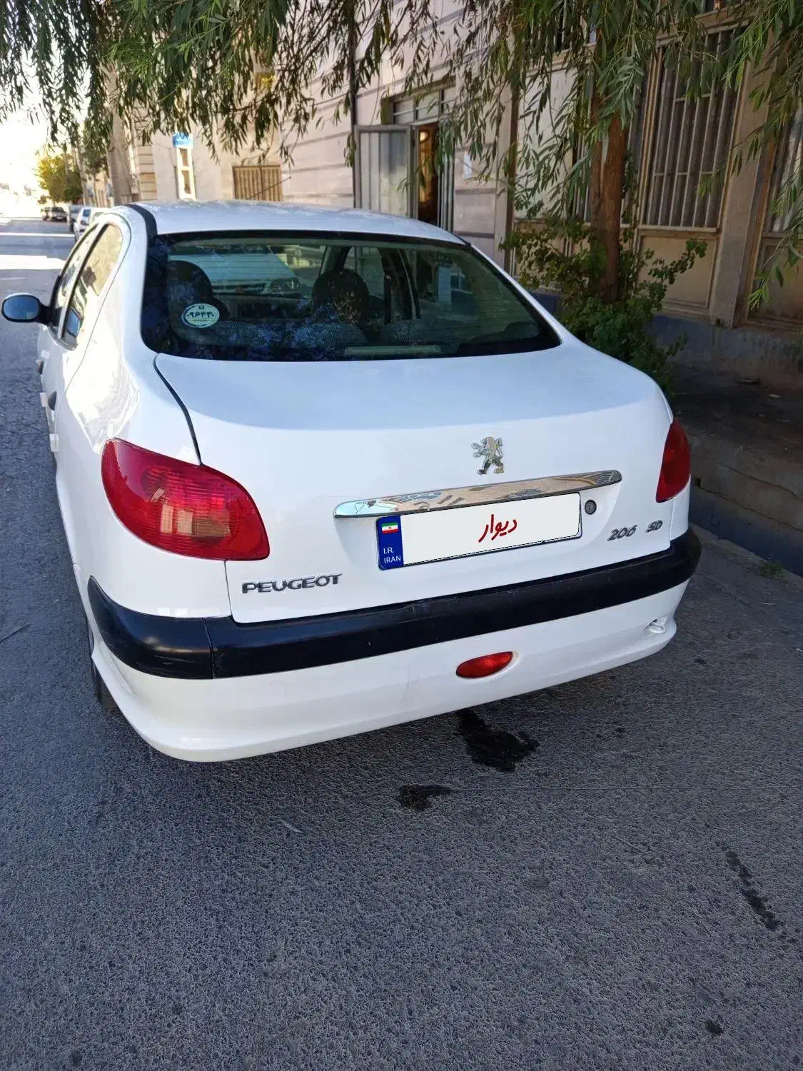 پژو ۲۰۶ صندوق دار v8 - 1398