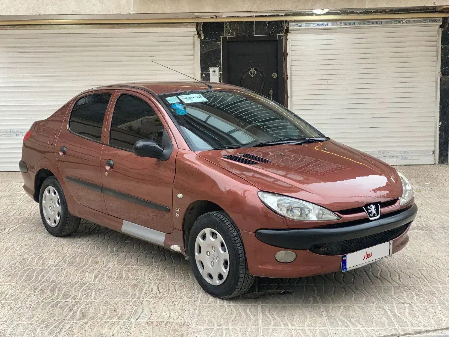 پژو ۲۰۶ صندوق دار v8 - 1386