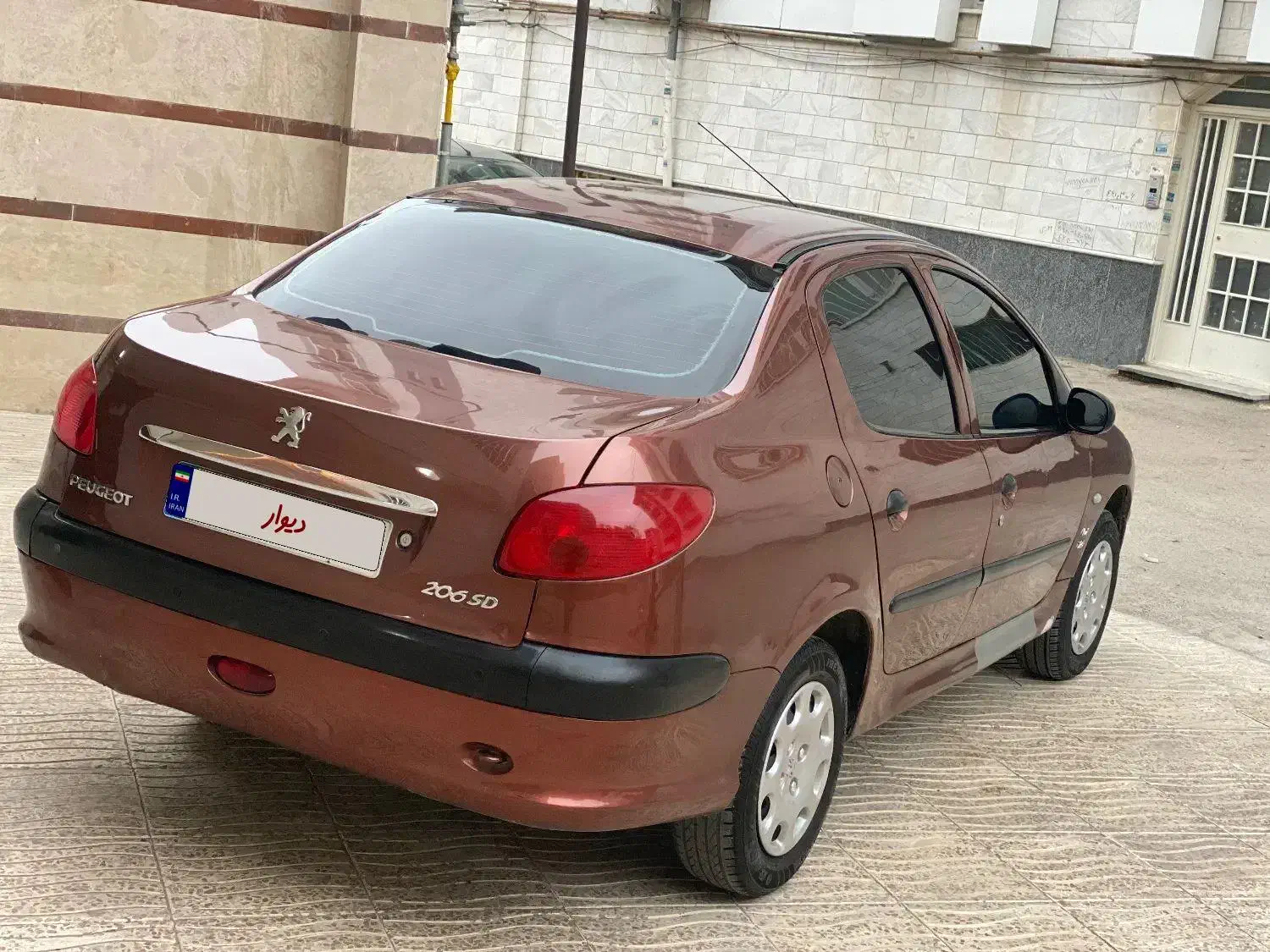 پژو ۲۰۶ صندوق دار v8 - 1386