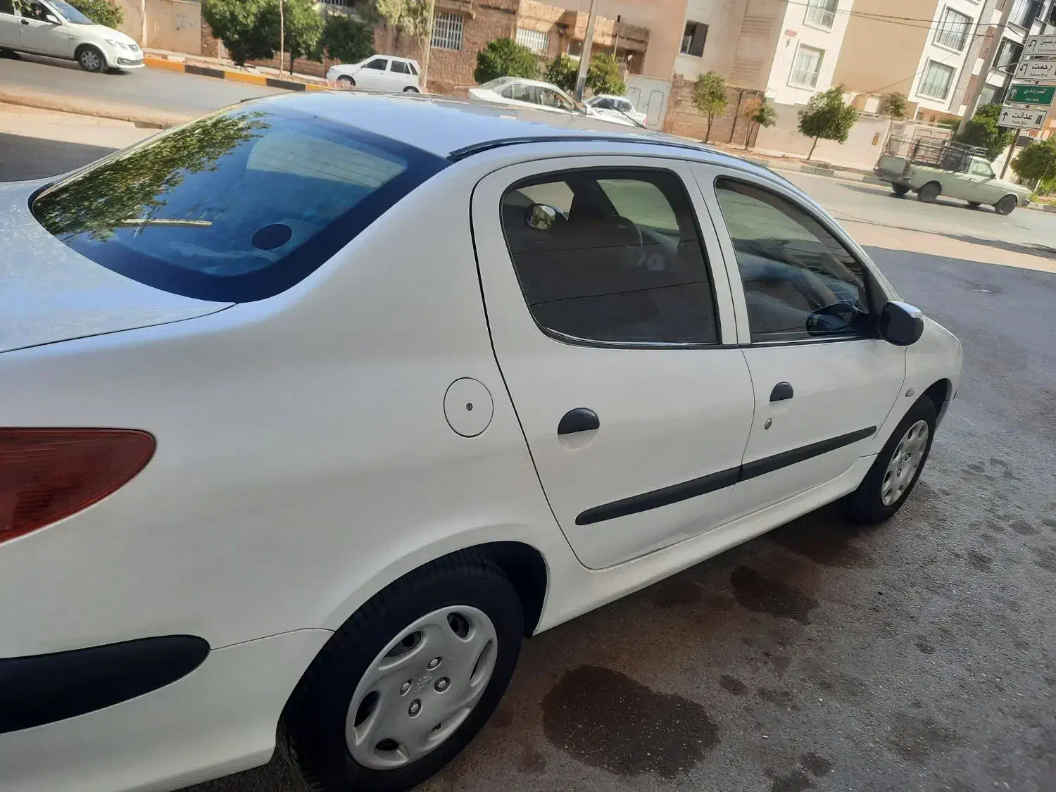 خودرو پژو، ۲۰۶ صندوق دار آگهی ann_20824323
