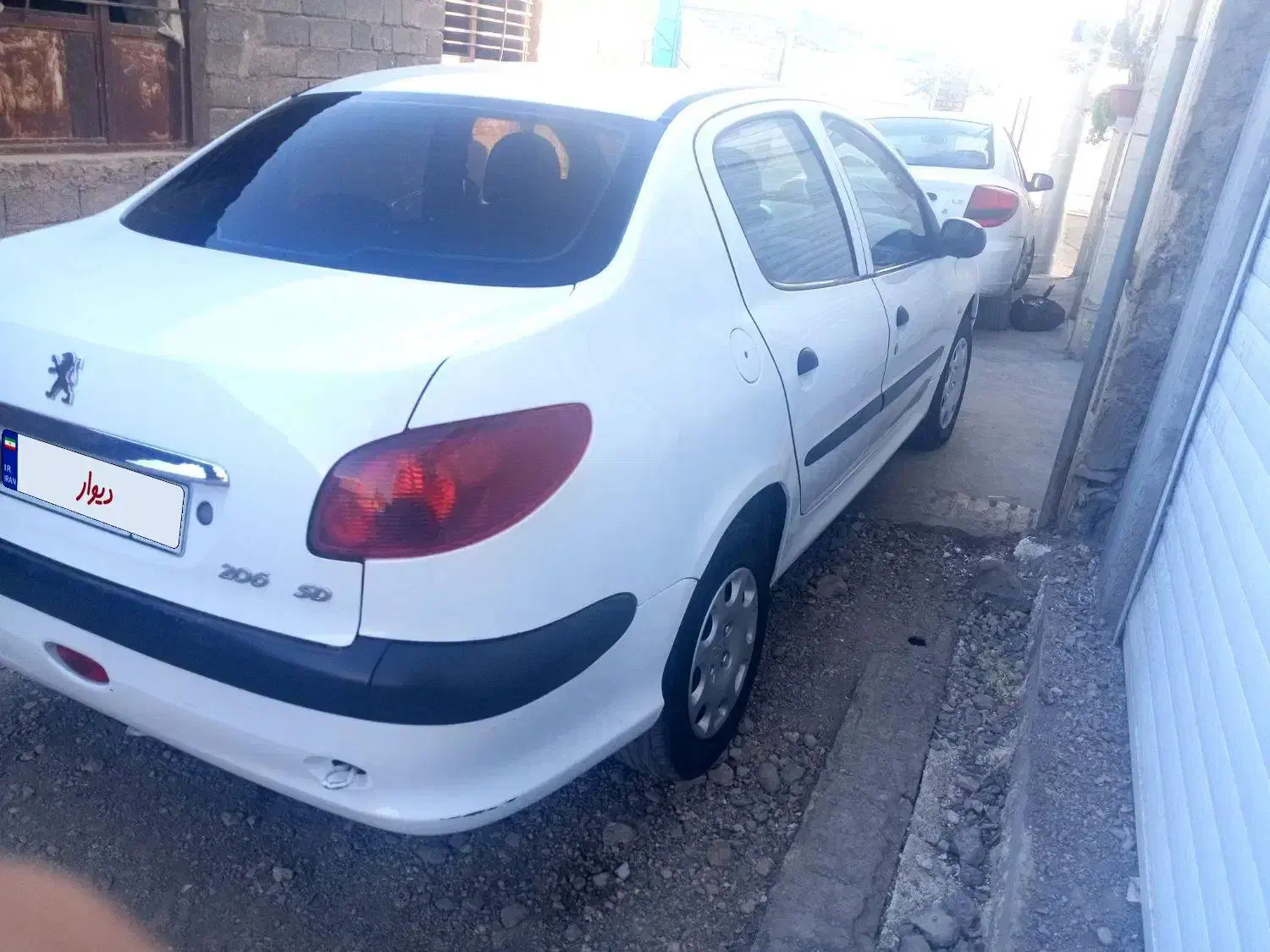 پژو ۲۰۶ صندوق دار v8 - 1399