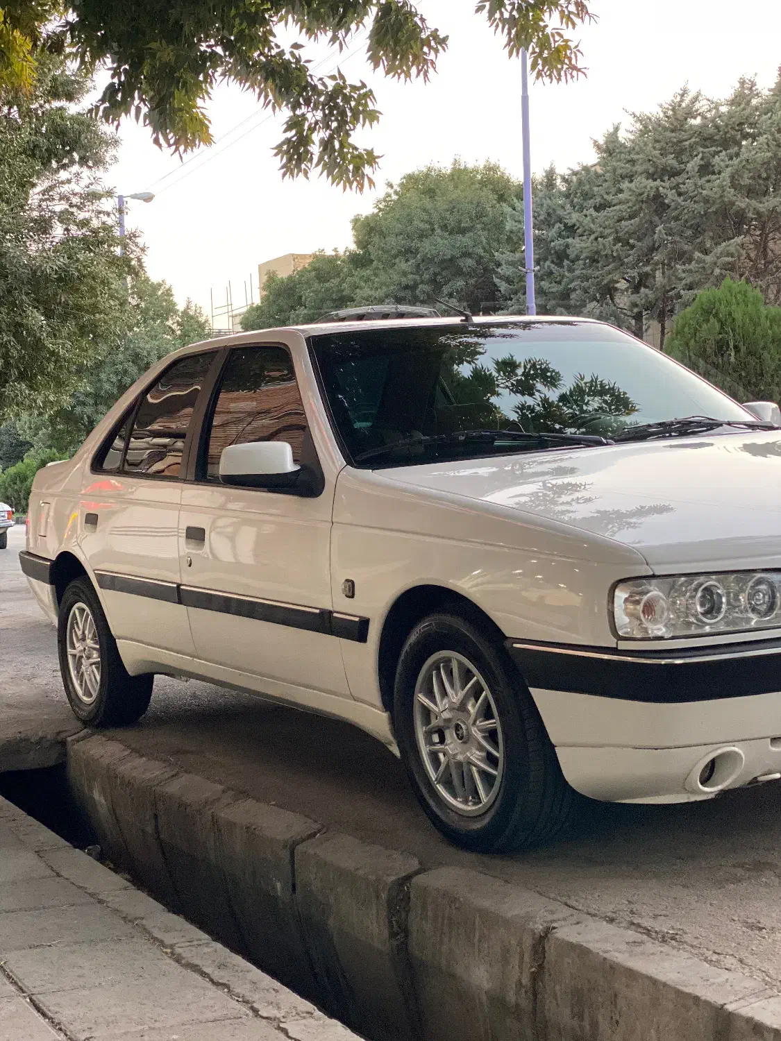 پژو 405 SLX بنزینی TU5 - 1394