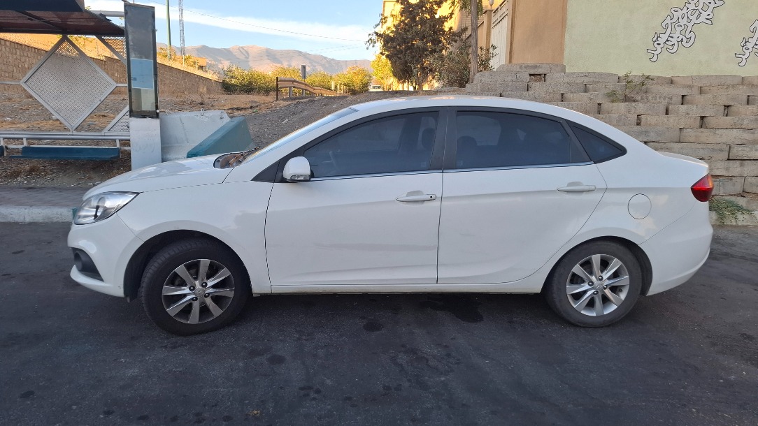جک J4 اتوماتیک ساده - 1399