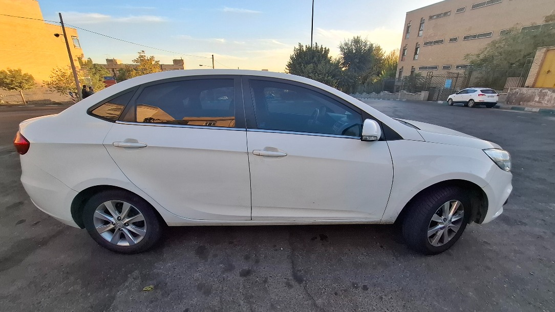 جک J4 اتوماتیک ساده - 1399