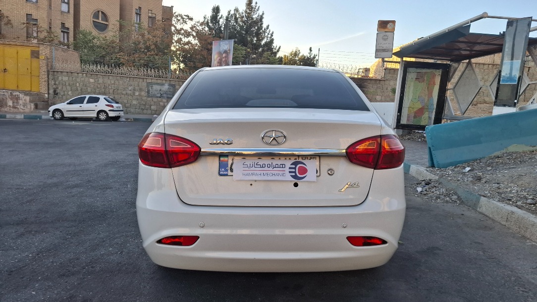 جک J4 اتوماتیک ساده - 1399
