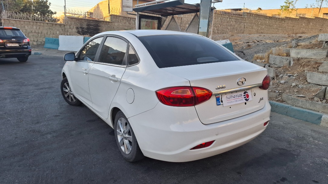 جک J4 اتوماتیک ساده - 1399
