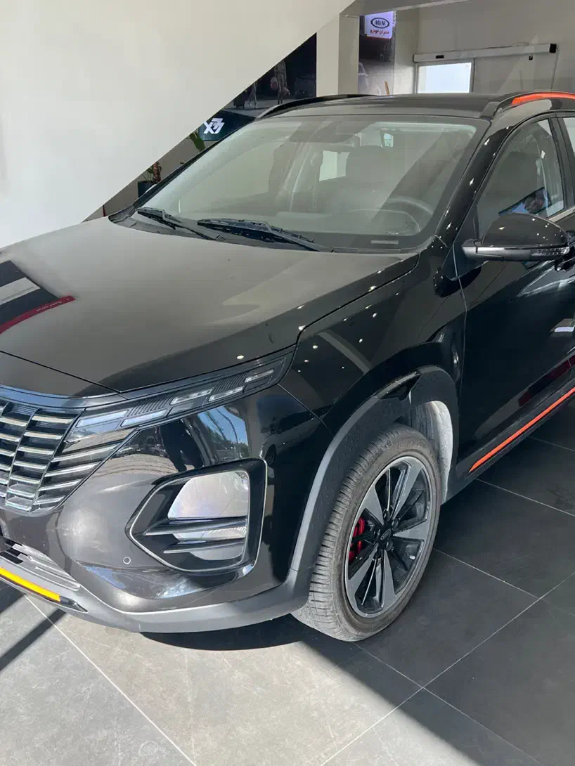 خودرو ام وی ام، X33 آگهی ann_20824651